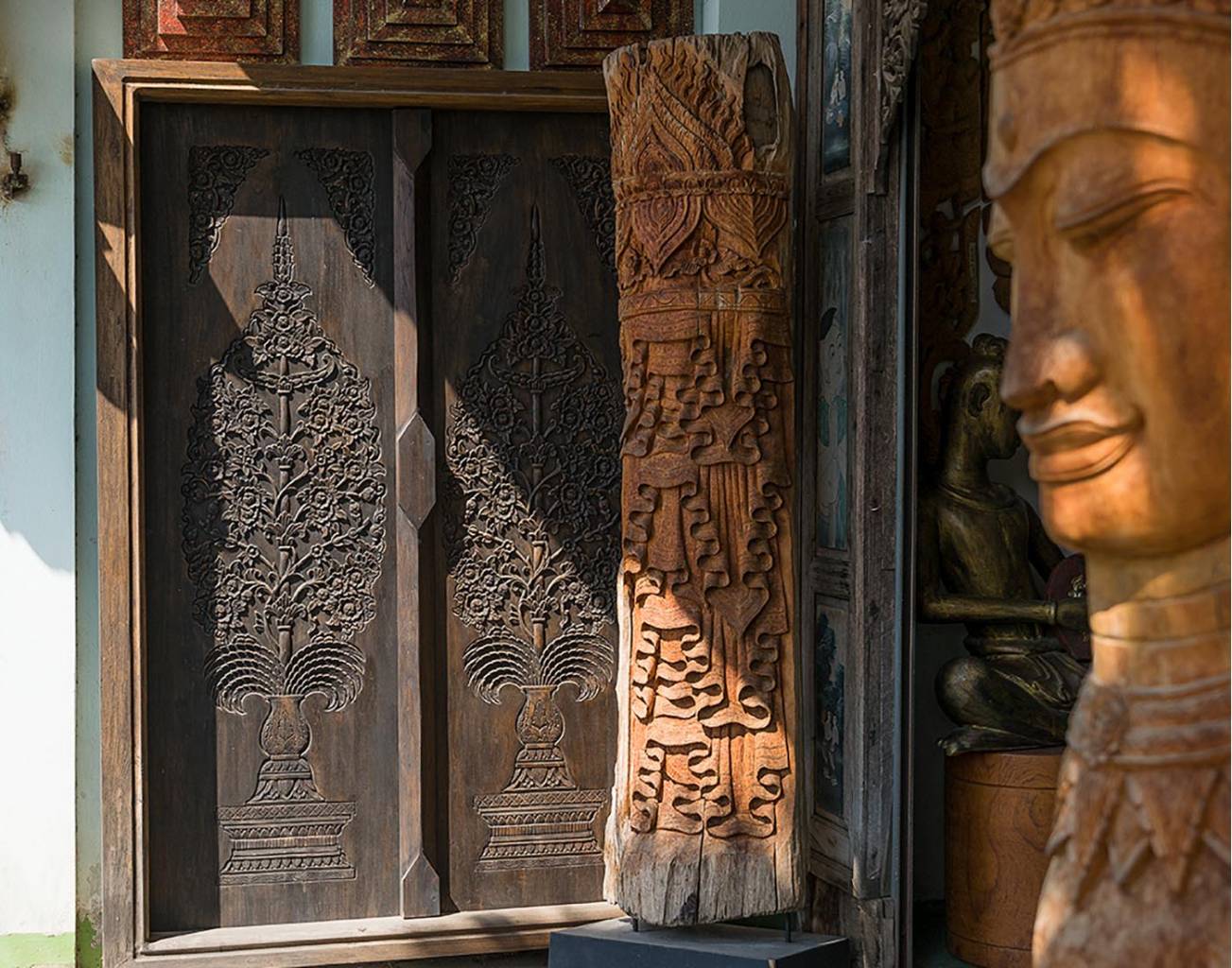 Carved Doors Thai